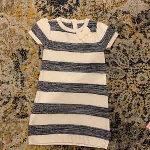 Girls size 5 sweater dress